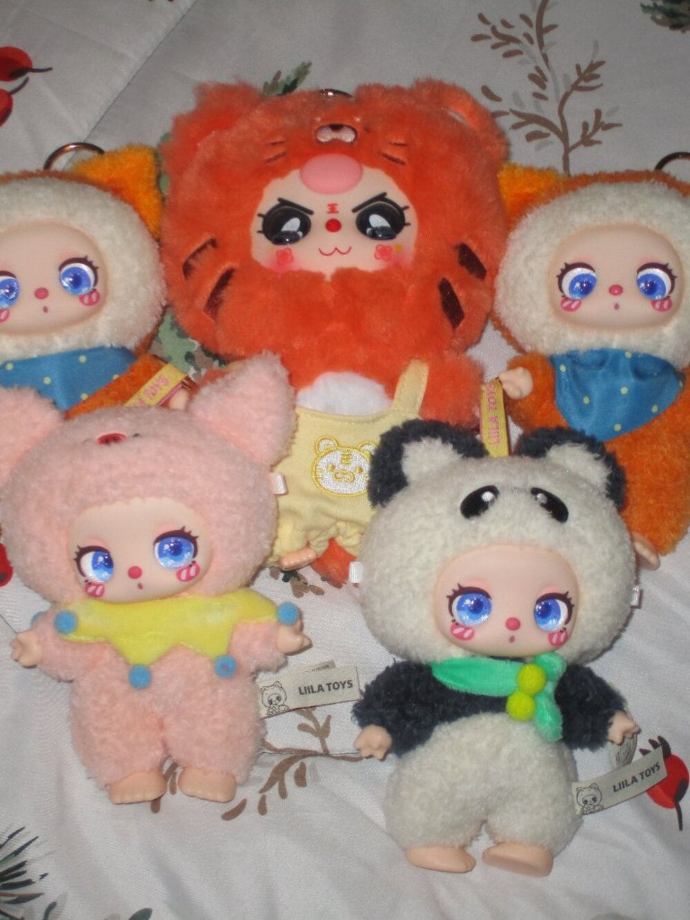 4 Lila's Lucky Cat Adorable Plush Doll Blind Box open  Bundle